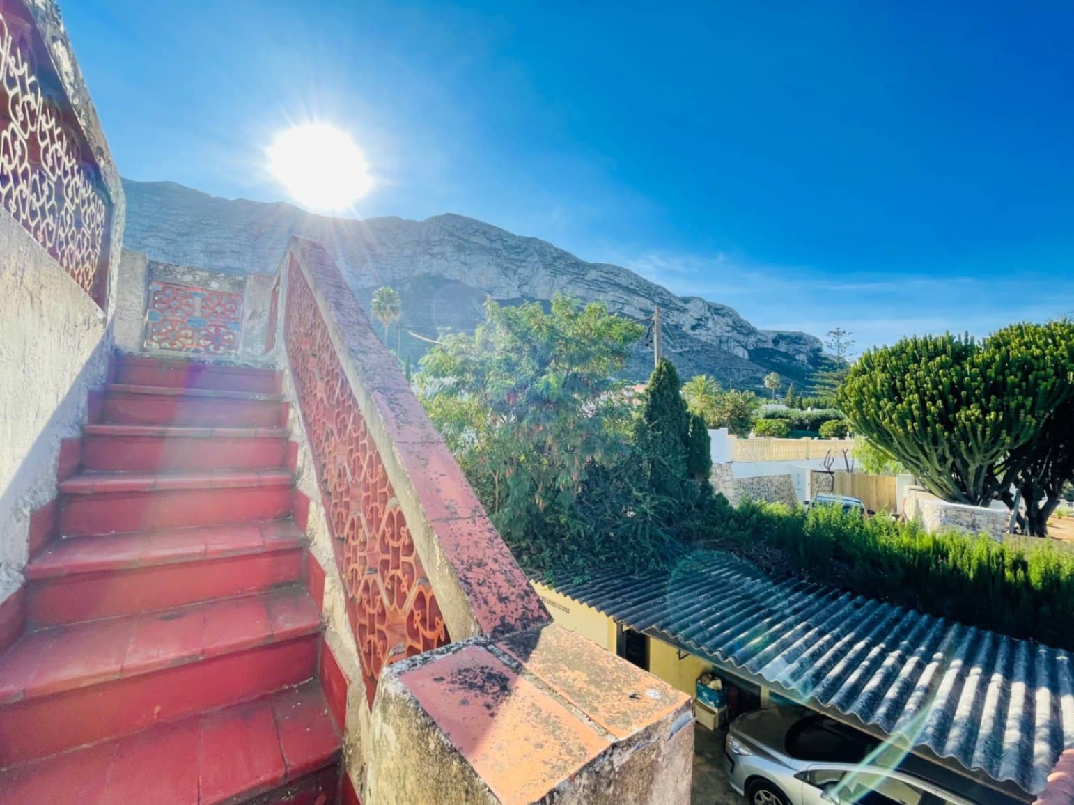 3 bedroom Villa for sale in Denia with garage - € 526,000 (Ref: 8758669)