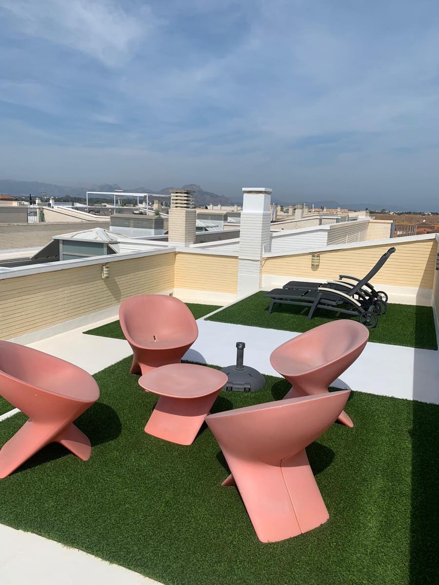 3 sypialnia Penthouse na sprzedaż w Denia z basenem garażem - 360 000 € (Ref: 8758672)