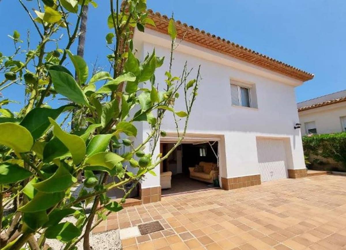 4 quarto Moradia para venda em Denia com garagem - 2 300 000 € (Ref: 8758677)