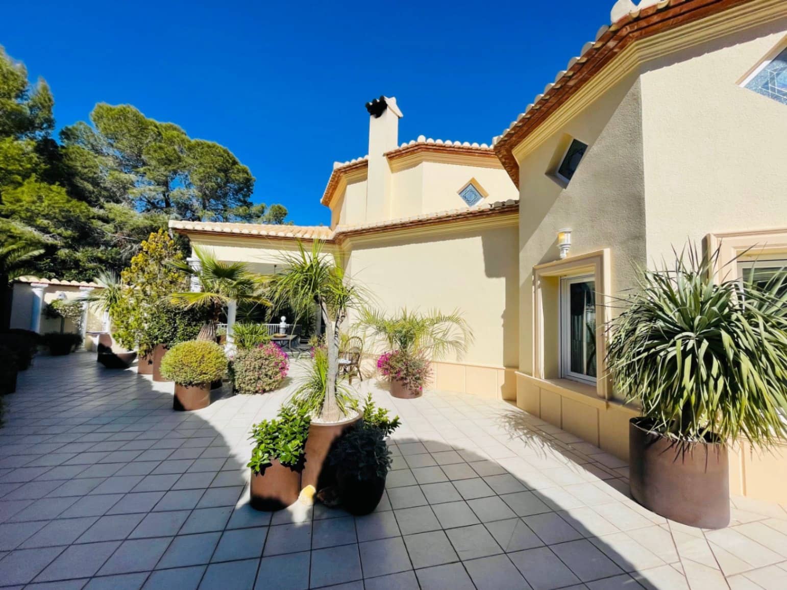 4 soveværelse Villa til salg i La Sella med swimmingpool garage - € 1.090.000 (Ref: 8758685)