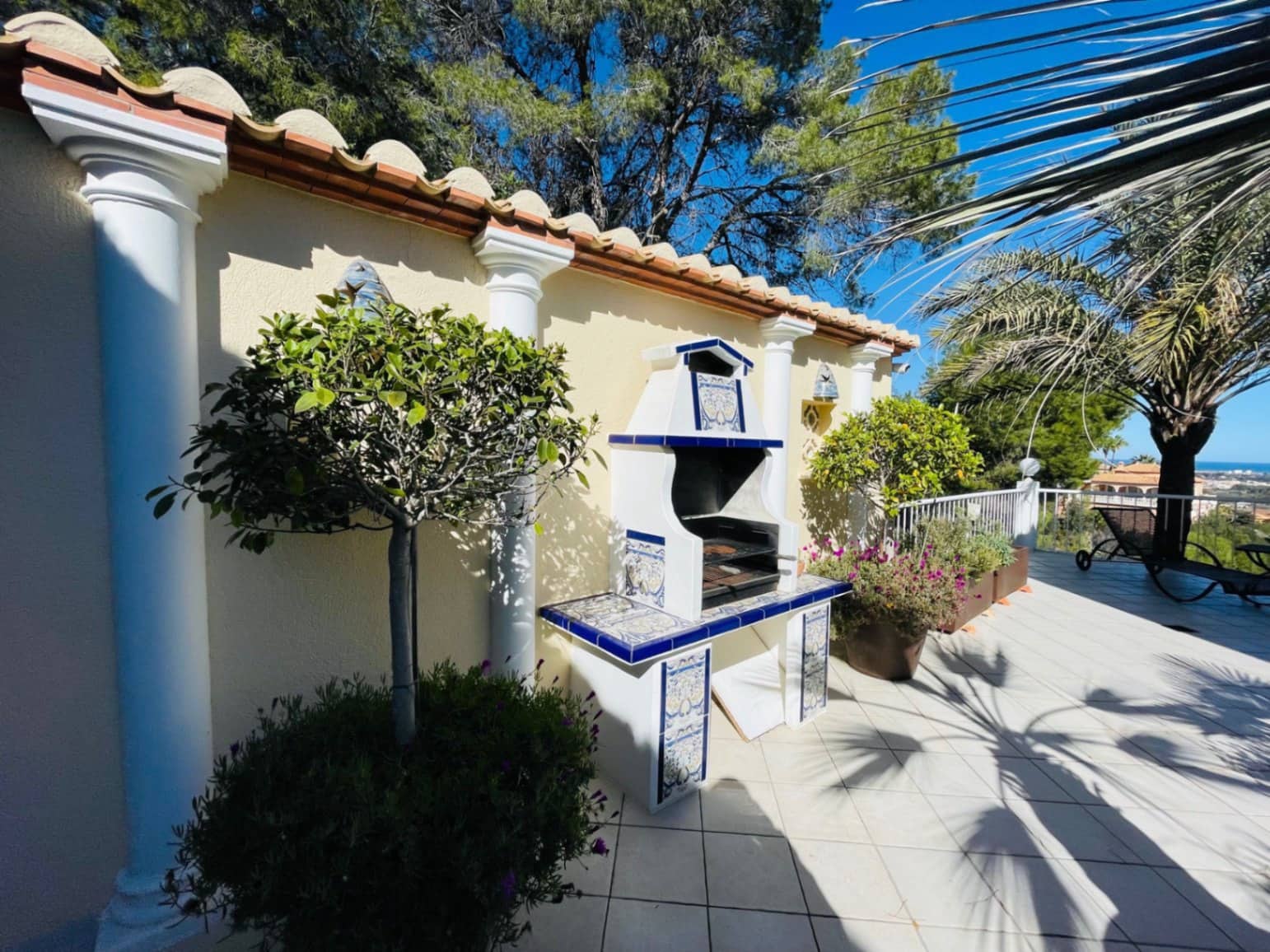 4 soveværelse Villa til salg i La Sella med swimmingpool garage - € 1.090.000 (Ref: 8758685)