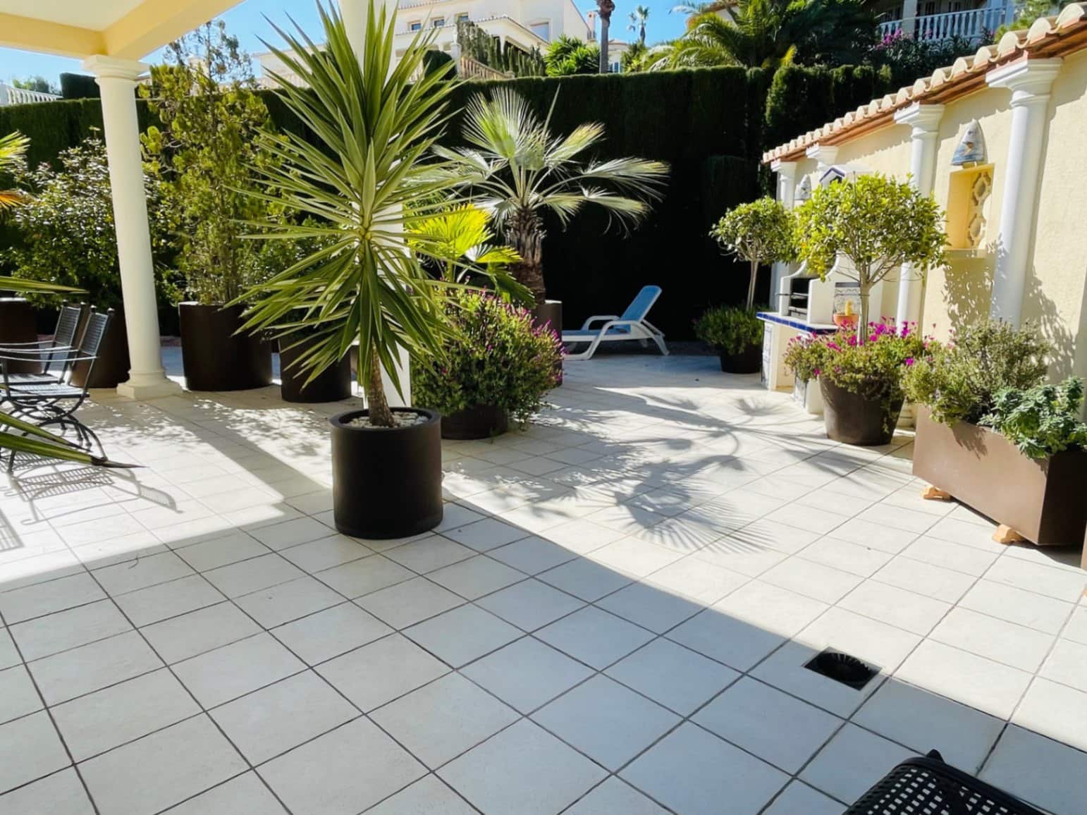 4 soveværelse Villa til salg i La Sella med swimmingpool garage - € 1.090.000 (Ref: 8758685)