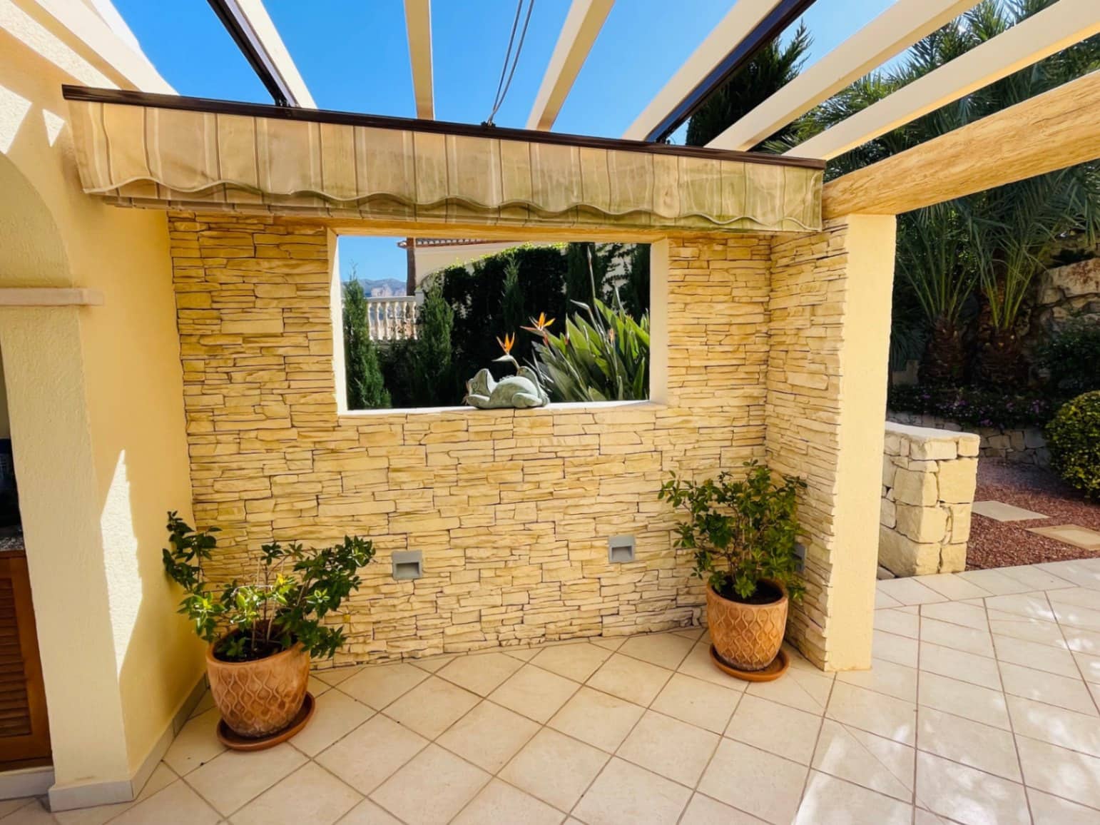 4 soveværelse Villa til salg i La Sella med swimmingpool garage - € 1.090.000 (Ref: 8758685)