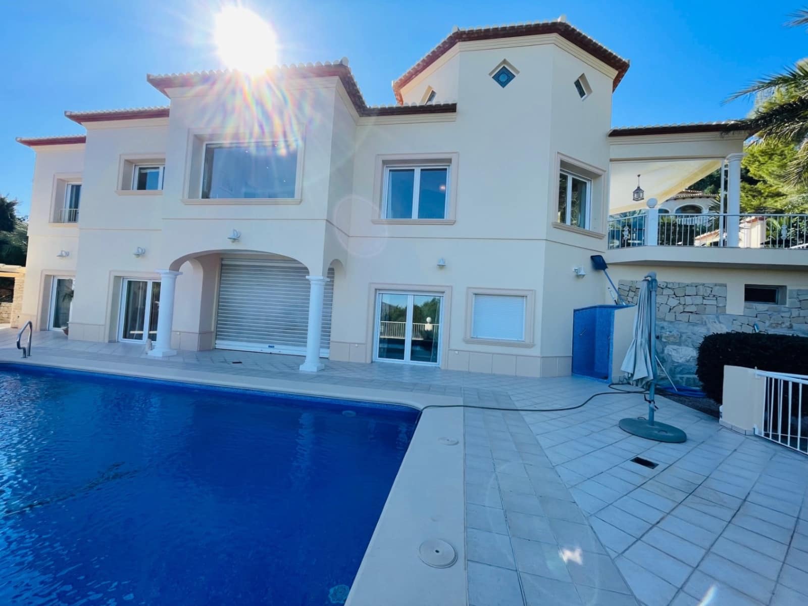 4 soveværelse Villa til salg i La Sella med swimmingpool garage - € 1.090.000 (Ref: 8758685)