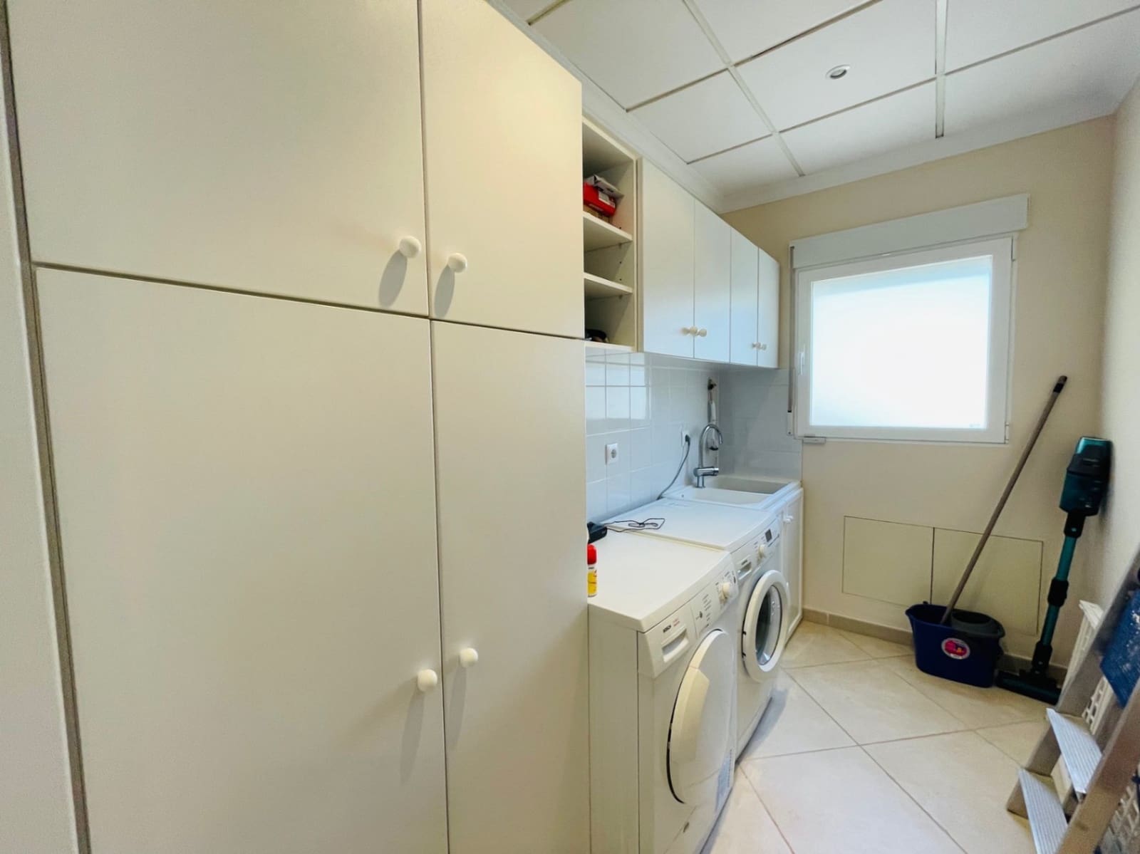 4 soveværelse Villa til salg i La Sella med swimmingpool garage - € 1.090.000 (Ref: 8758685)