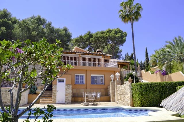 4 chambre Villa/Maison à vendre à Las Rotas / Les Rotes, Dénia avec piscine garage - 750 000 € (Ref: 8758697)