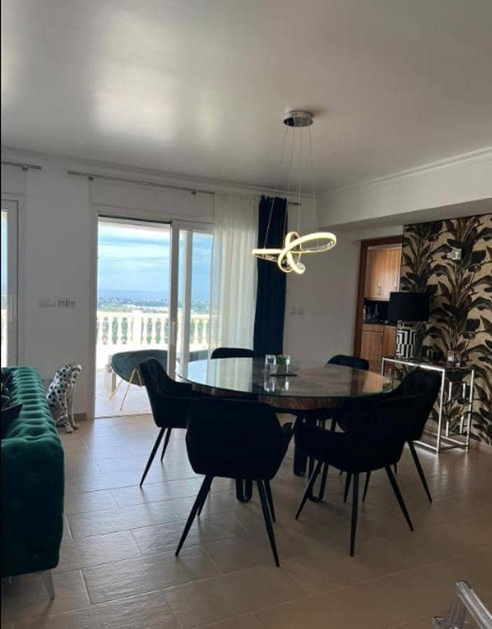 3 bedroom Villa for sale in Denia with pool garage - € 690,000 (Ref: 8758703)