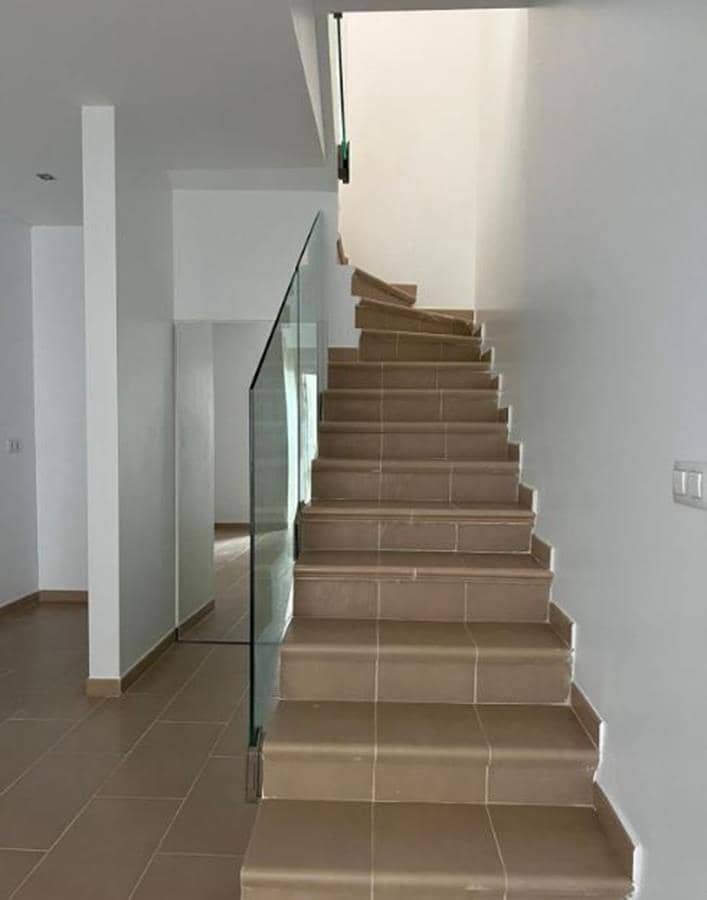 3 bedroom Villa for sale in Denia with pool garage - € 690,000 (Ref: 8758703)