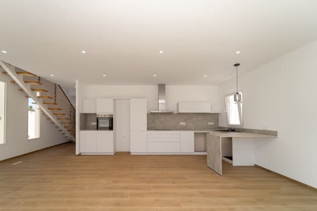 3 soveværelse Villa til salg i Centro Urbano, Dénia - € 448.600 (Ref: 8815124)