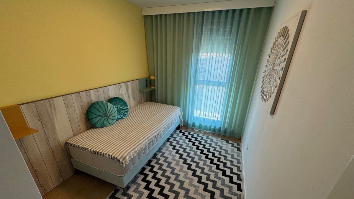 4 slaapkamer Penthouse te koop in Denia met zwembad garage - € 455.000 (Ref: 8815125)