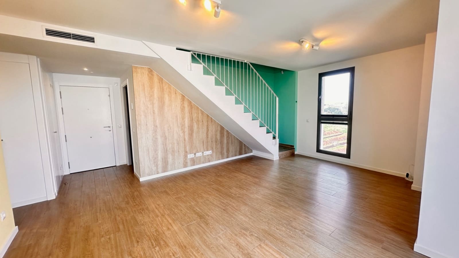 4 Zimmer Penthouse zu verkaufen in Denia mit Pool Garage - 455.000 € (Ref: 8815125)