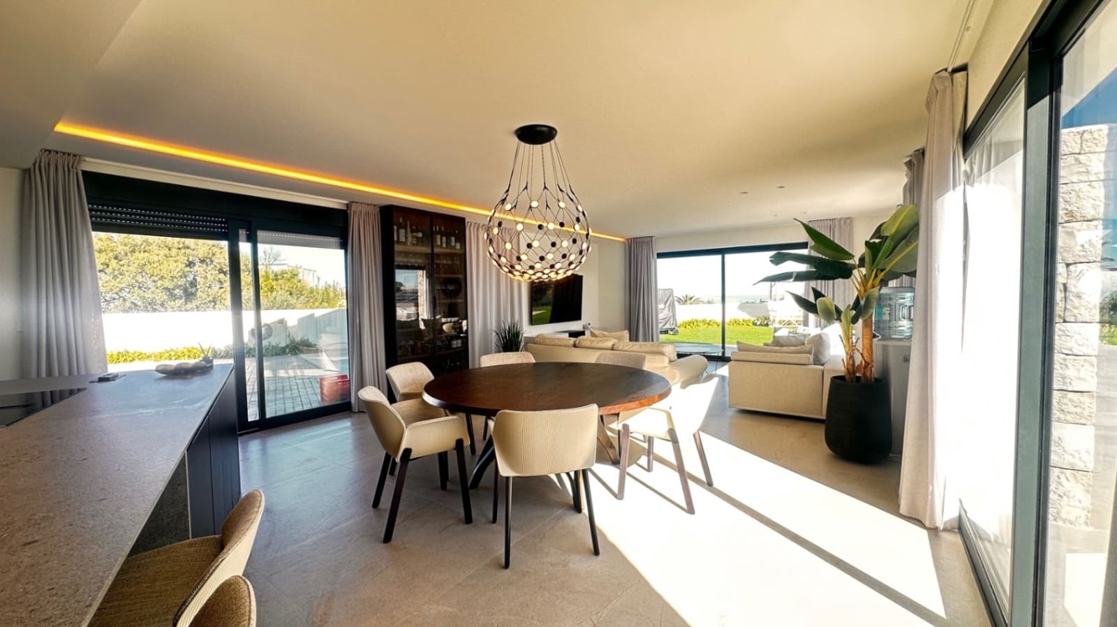 4 makuuhuone Huvila myytävänä paikassa Denia mukana uima-altaan 
autotalli - 1 795 000 € (Ref: 8855779)
