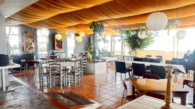 6 chambre Finca/Maison de Campagne à vendre à Centro Urbano, Dénia - 1 200 000 € (Ref: 8855781)