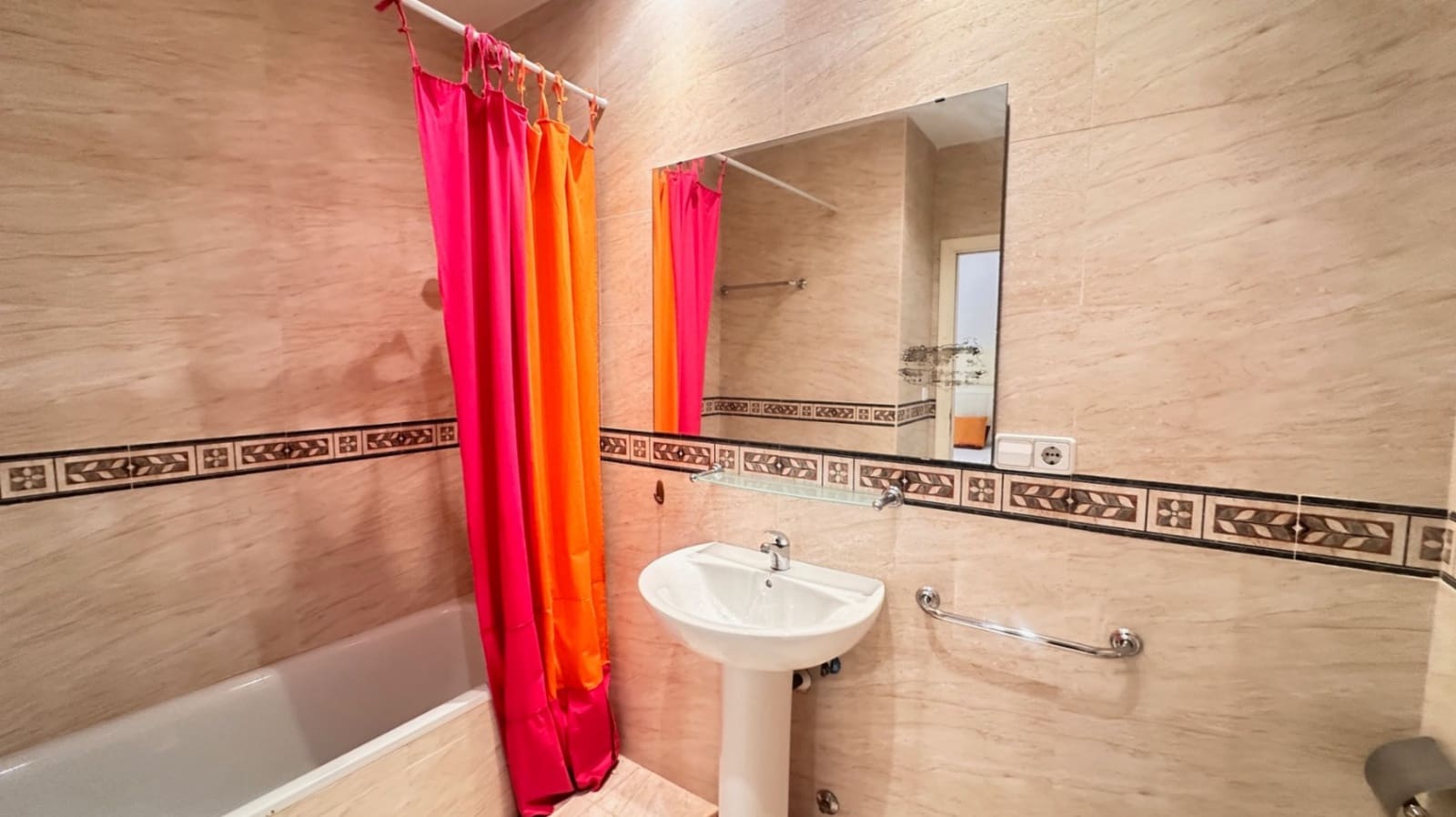 4 soveværelse Penthouse til salg i Denia med swimmingpool garage - € 551.000 (Ref: 8921002)