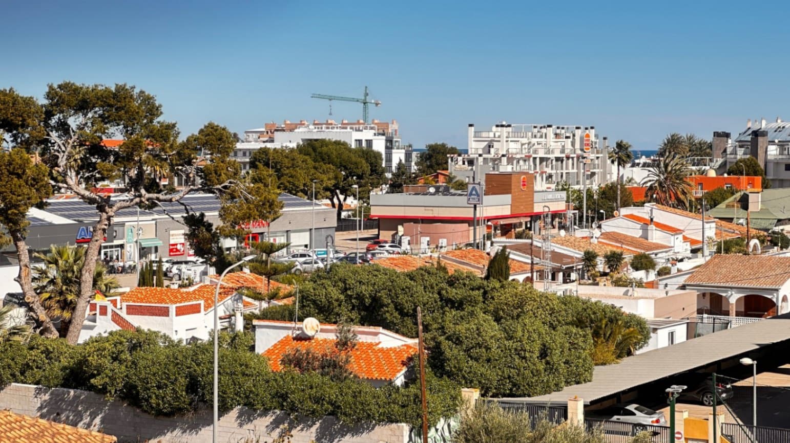 4 soveværelse Penthouse til salg i Denia med swimmingpool garage - € 551.000 (Ref: 8921002)