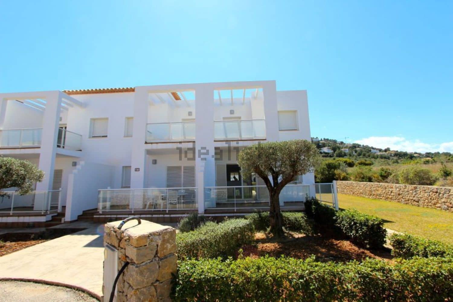 3 bedroom Townhouse for sale in Javea / Xabia - € 315,000 (Ref: 8921011)