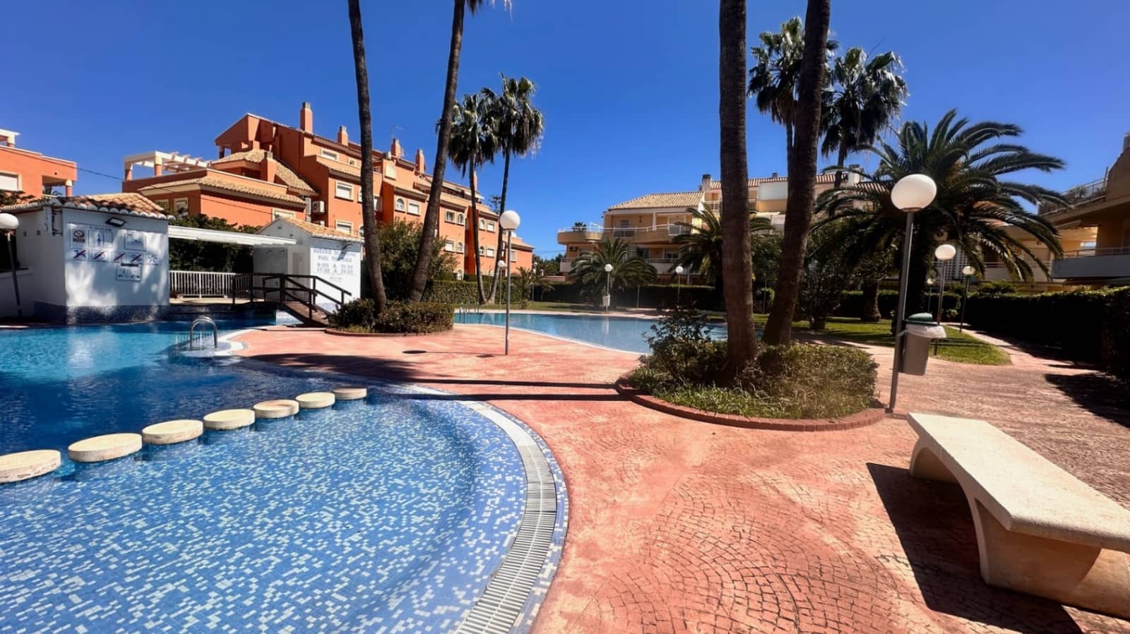 3 sovrum Takvåning till salu i Denia - 360 000 € (Ref: 8938258)