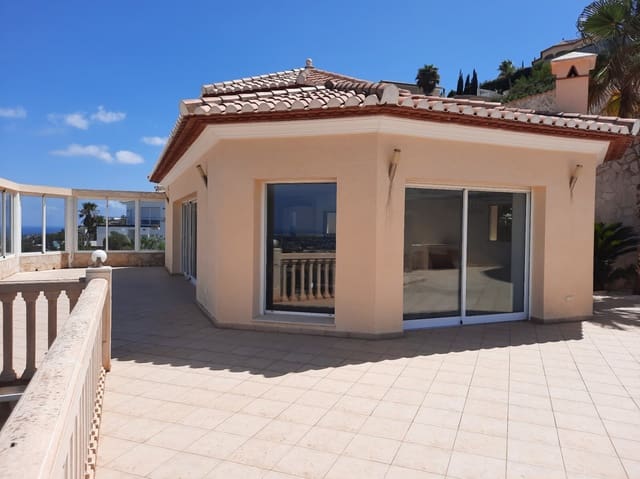 3 soverom Villa til salgs i La Sella med svømmebasseng garasje - € 890 000 (Ref: 8938273)