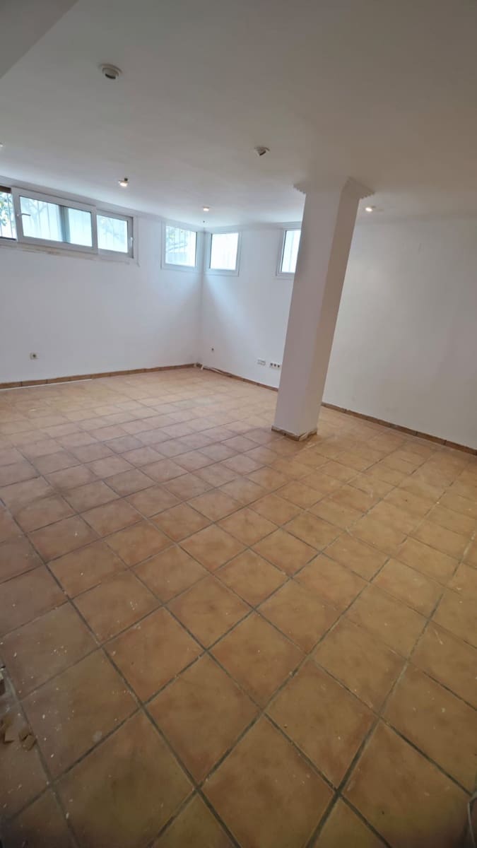 4 quarto Moradia para venda em Denia com piscina garagem - 599 000 € (Ref: 8938275)