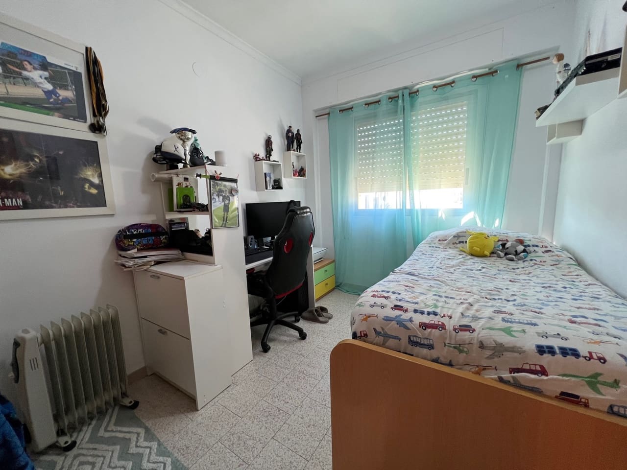 5 sypialnia Willa na sprzedaż w Oliva z garażem - 369 000 € (Ref: 8938276)