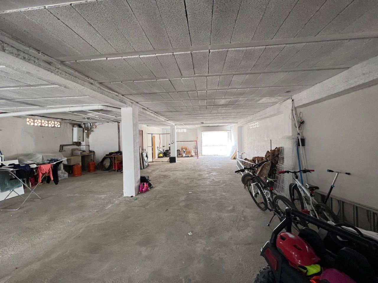 5 sypialnia Willa na sprzedaż w Oliva z garażem - 369 000 € (Ref: 8938276)