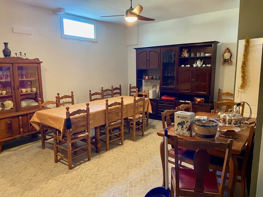 5 sypialnia Willa na sprzedaż w Denia z basenem garażem - 850 000 € (Ref: 8938282)