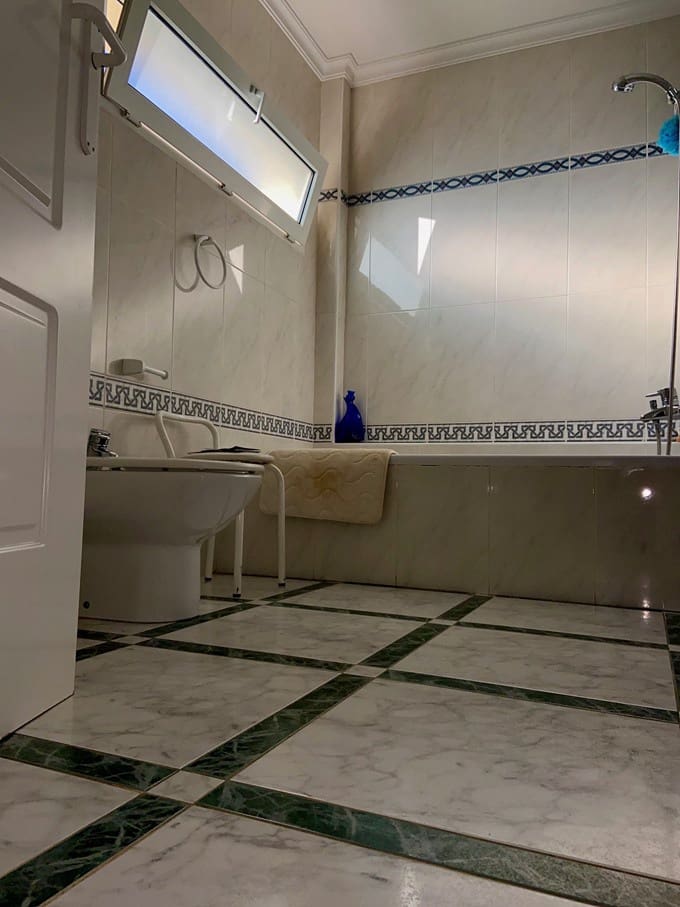 5 sypialnia Willa na sprzedaż w Denia z basenem garażem - 850 000 € (Ref: 8938282)