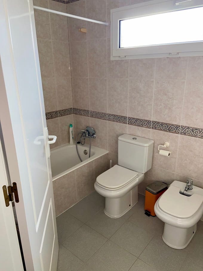 5 sypialnia Willa na sprzedaż w Denia z basenem garażem - 850 000 € (Ref: 8938282)