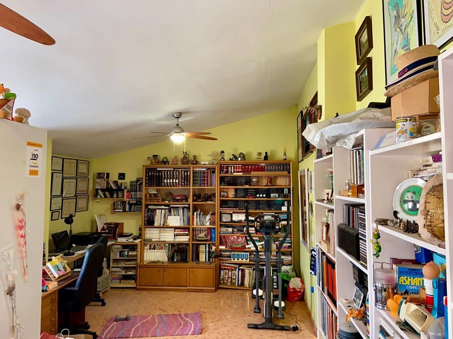 5 sypialnia Willa na sprzedaż w Denia z basenem garażem - 850 000 € (Ref: 8938282)