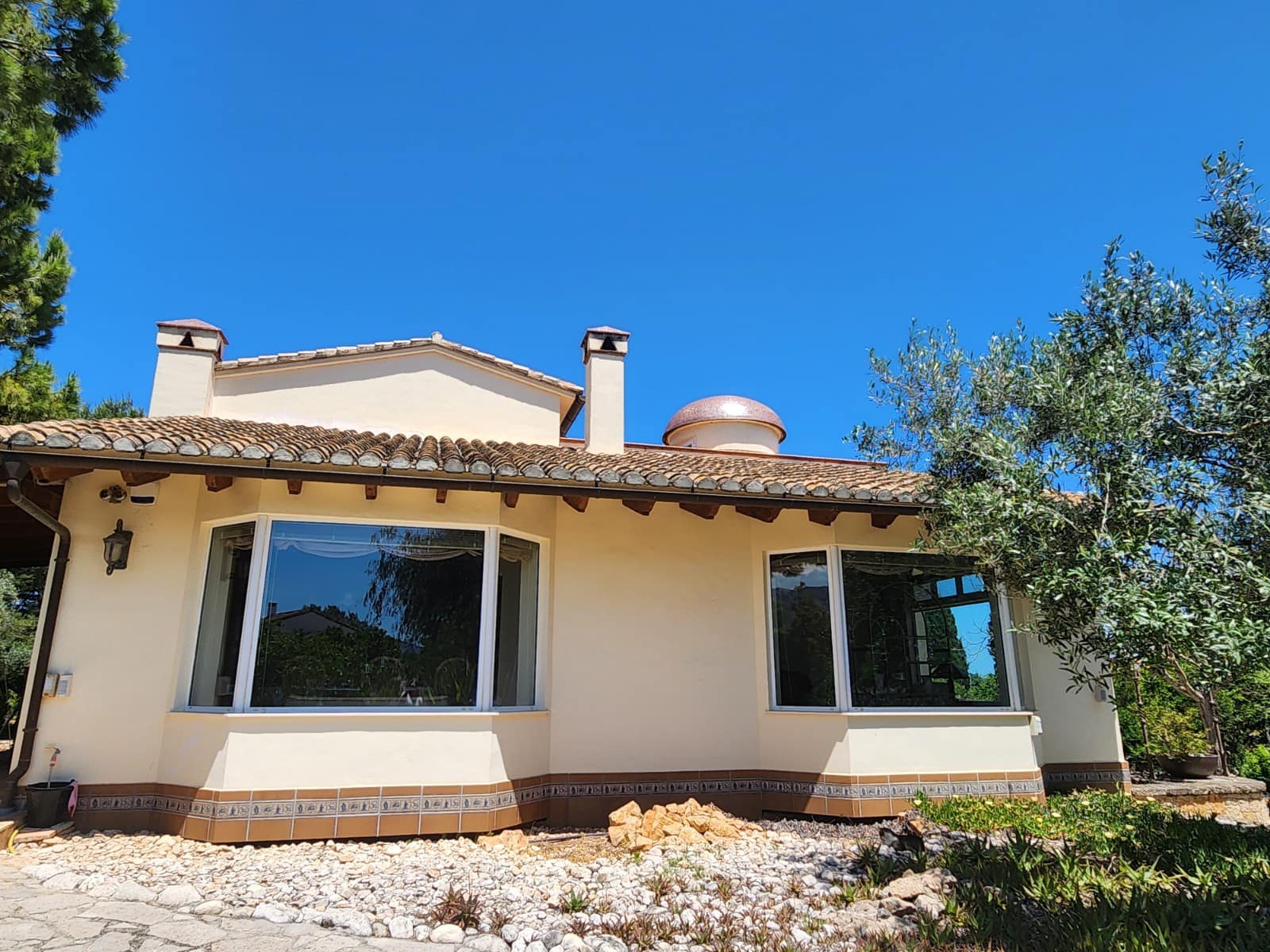 5 bedroom Villa for sale in Els Poblets with pool - € 915,000 (Ref: 8998248)