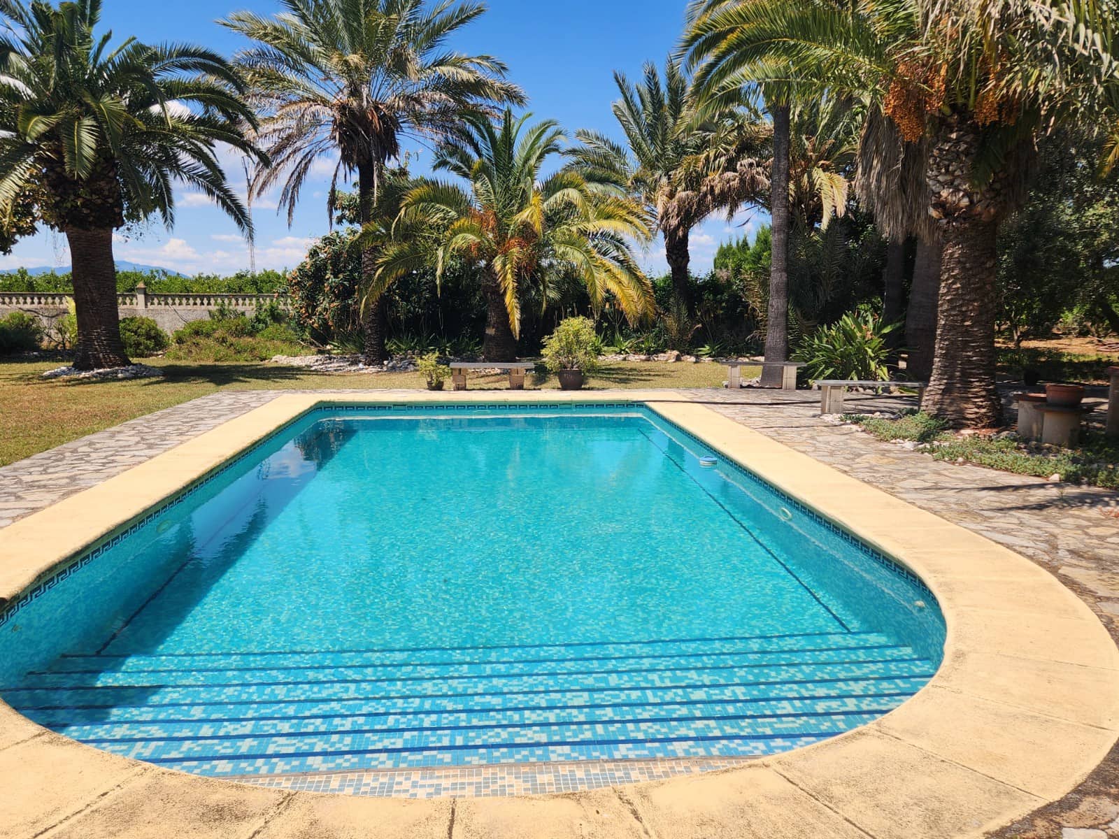 5 bedroom Villa for sale in Els Poblets with pool - € 915,000 (Ref: 8998248)