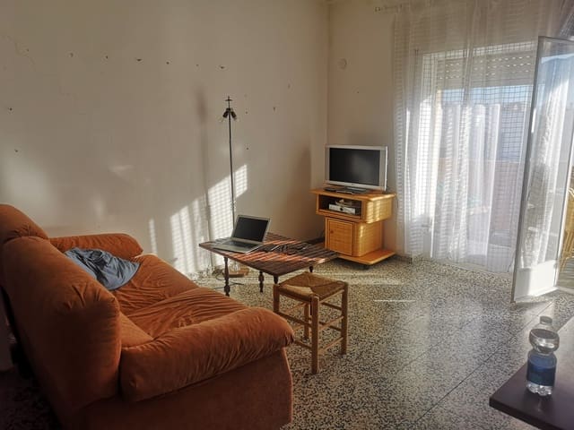 2 soveværelse Lejlighed til salg i Centro Urbano, Dénia med garage - € 175.000 (Ref: 8998254)