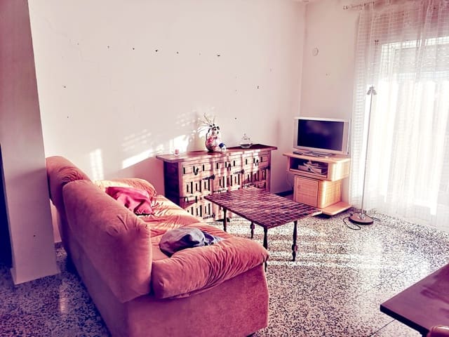 2 soveværelse Lejlighed til salg i Centro Urbano, Dénia med garage - € 175.000 (Ref: 8998254)