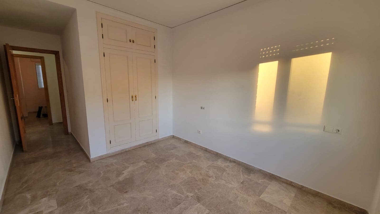 2 soverom Leilighet til salgs i Denia - € 239 000 (Ref: 8998257)