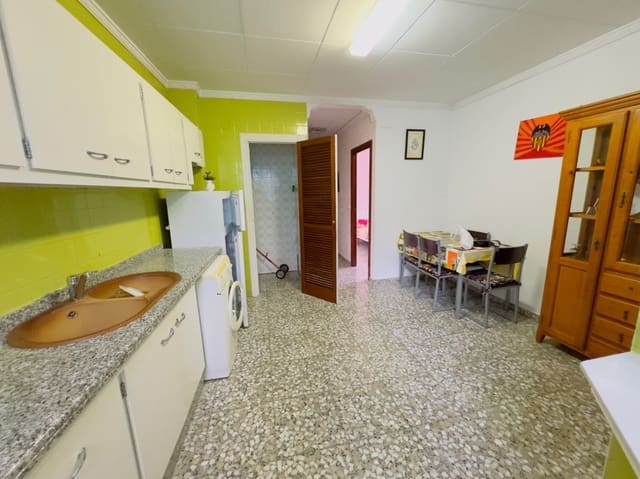 4 soveværelse Lejlighed til salg i Pedreguer - € 170.000 (Ref: 8998261)