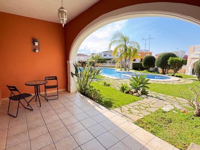 3 soveværelse Semi-Rækkehus til salg i El Montgó, Dénia med swimmingpool garage - € 349.000 (Ref: 8998265)