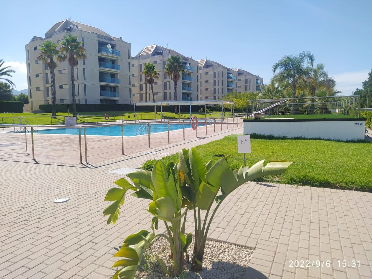 2 soveværelse Lejlighed til salg i Denia med swimmingpool - € 218.000 (Ref: 8998268)