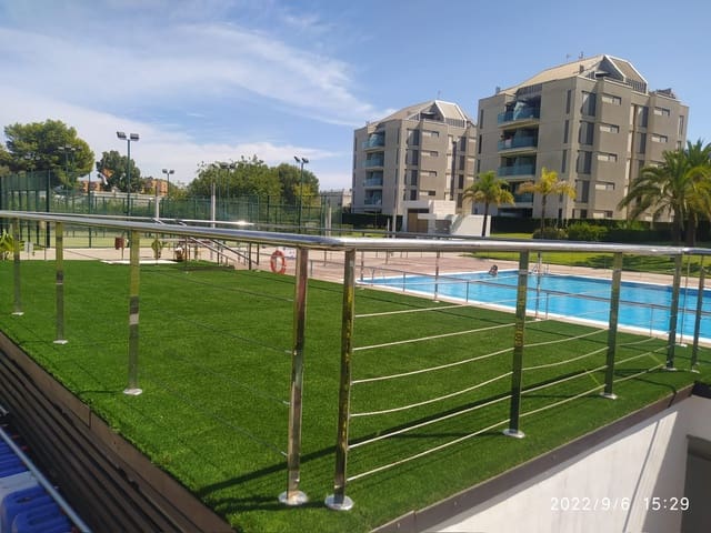 2 soveværelse Lejlighed til salg i Dénia med swimmingpool - € 218.000 (Ref: 8998268)