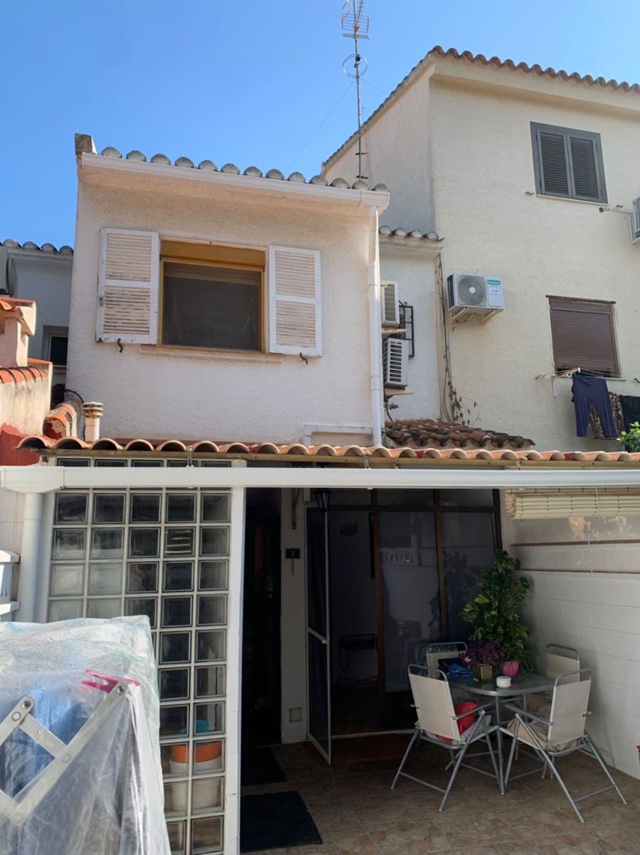 2 soveværelse Byhus til salg i Denia med swimmingpool garage - € 259.000 (Ref: 9058680)