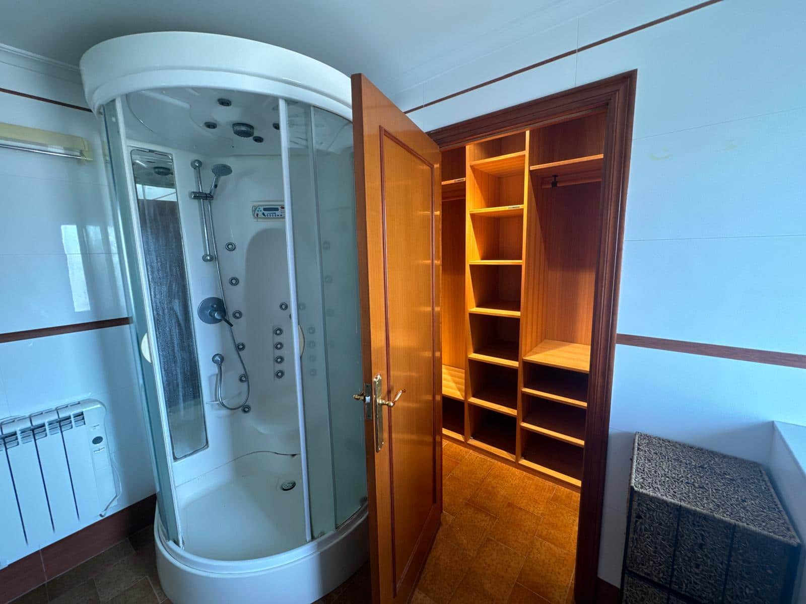 4 soveværelse Finca/Landehus til salg i Denia med swimmingpool garage - € 615.000 (Ref: 9064010)