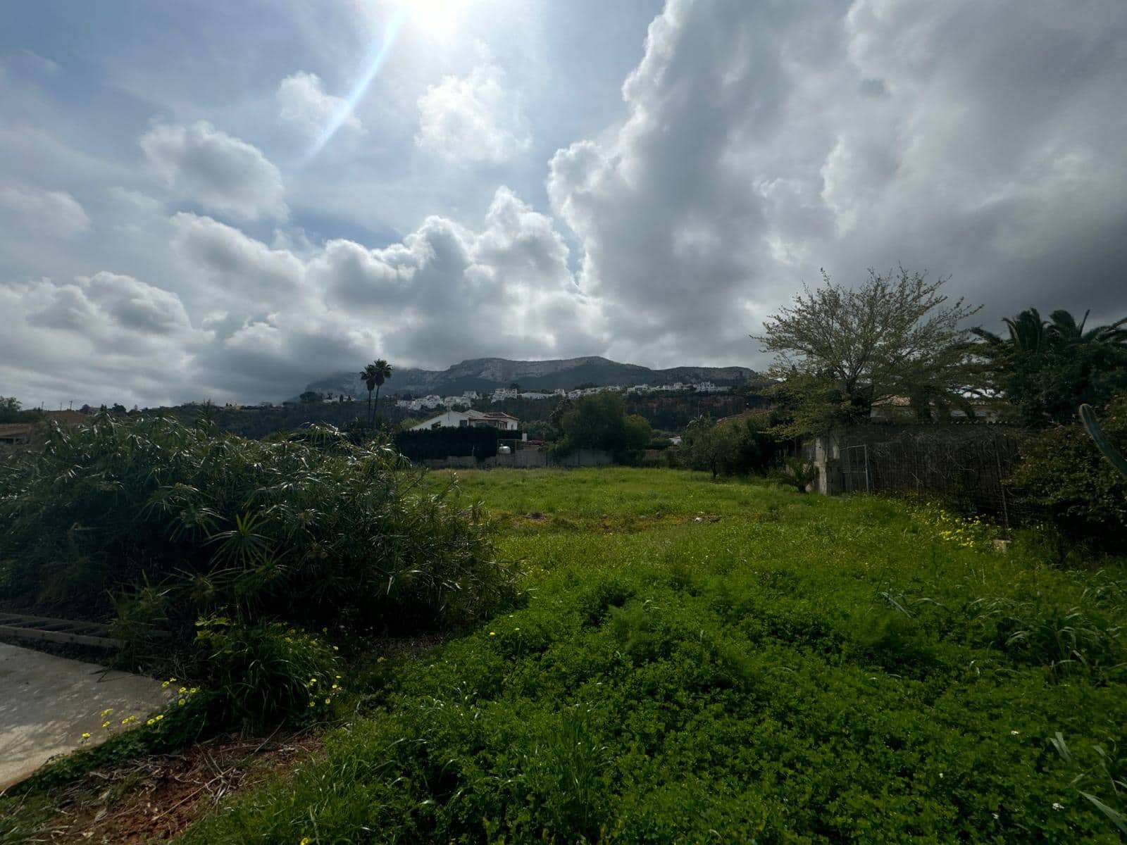 4 soveværelse Finca/Landehus til salg i Denia med swimmingpool garage - € 615.000 (Ref: 9064010)