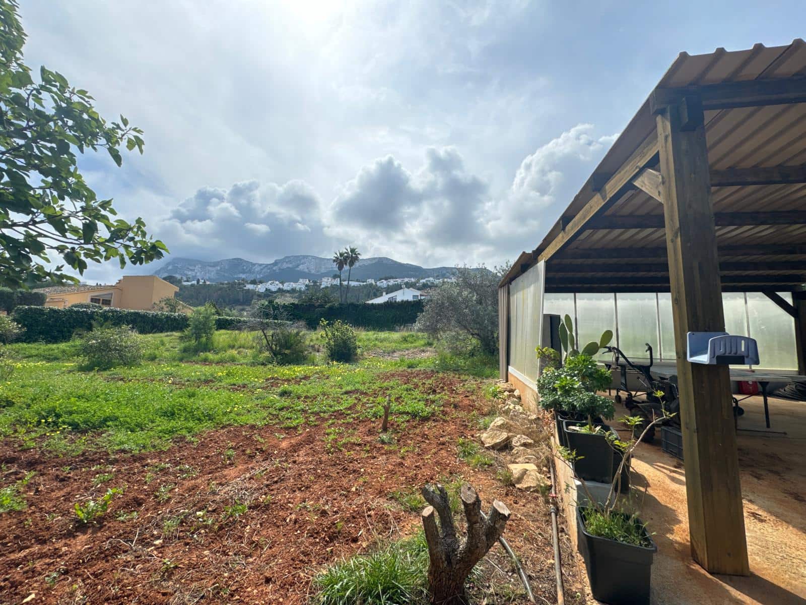 4 soveværelse Finca/Landehus til salg i Denia med swimmingpool garage - € 615.000 (Ref: 9064010)