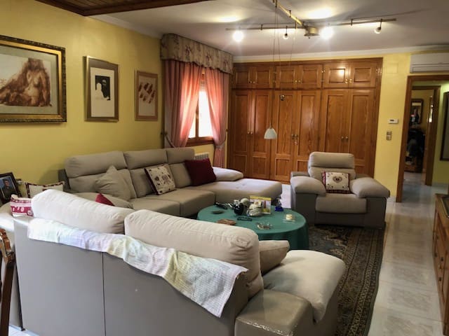 4 slaapkamer Villa te koop in La Pedrera - Vessanes, Dénia met zwembad garage - € 580.000 (Ref: 9064012)