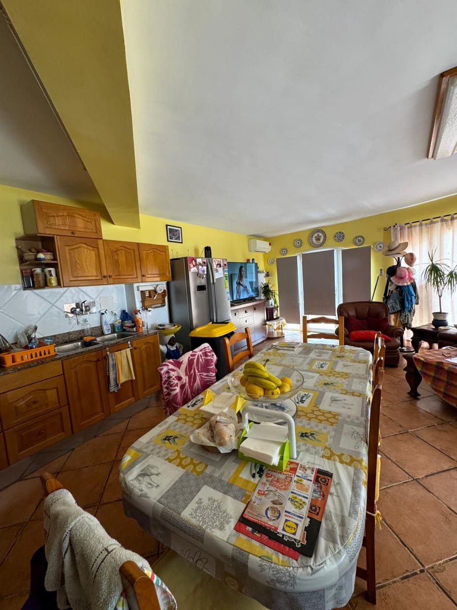 4 soveværelse Villa til salg i Denia med swimmingpool garage - € 580.000 (Ref: 9064012)