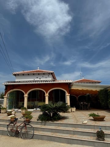 4 slaapkamer Villa te koop in La Pedrera - Vessanes, Dénia met zwembad garage - € 580.000 (Ref: 9064012)