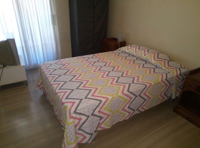 1 sypialnia Apartament na sprzedaż w Centro Urbano, Dénia z basenem garażem - 275 000 € (Ref: 9097351)