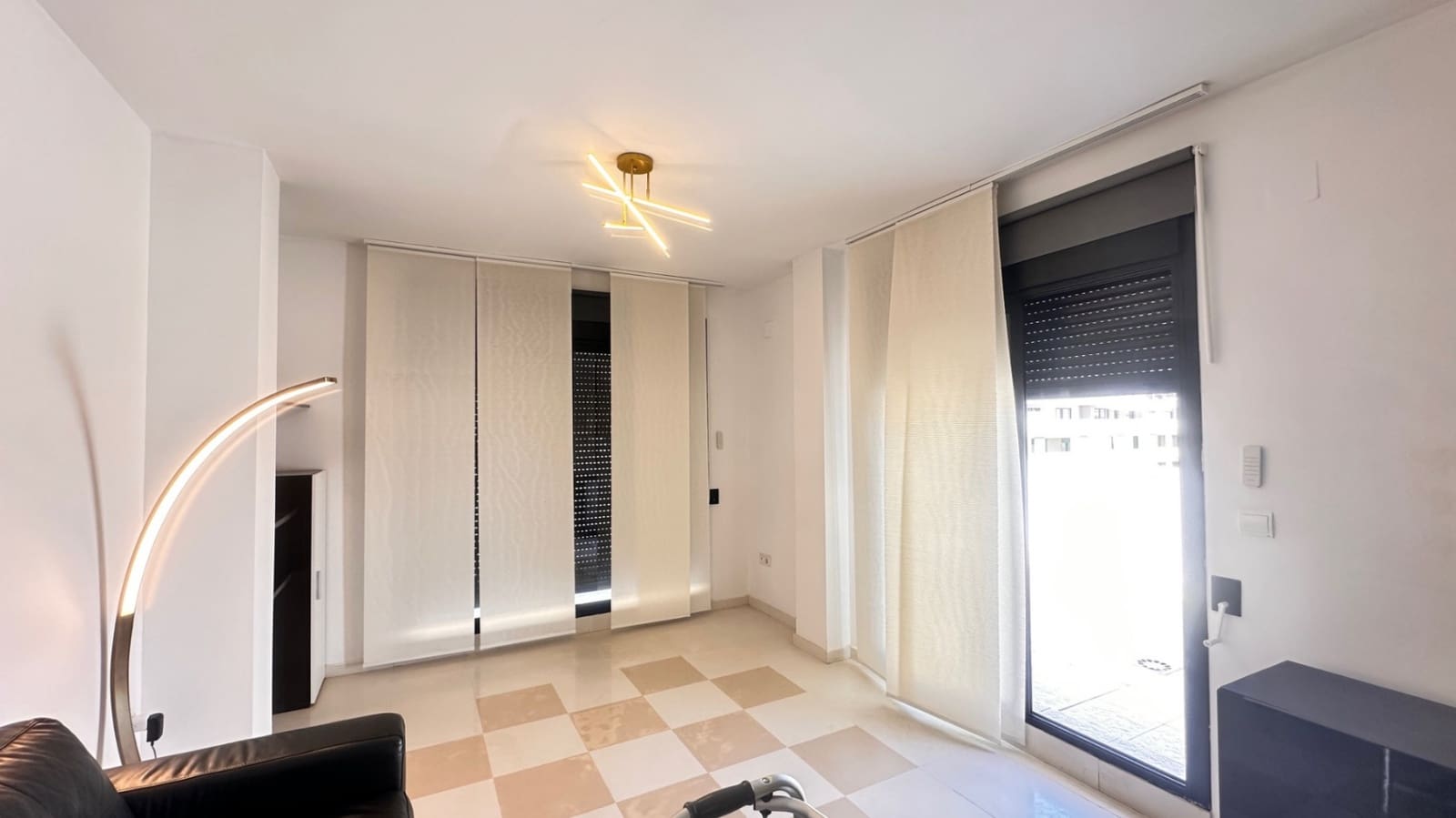 3 soveværelse Penthouse til leje i Denia med swimmingpool garage - € 1.400 (Ref: 9106140)