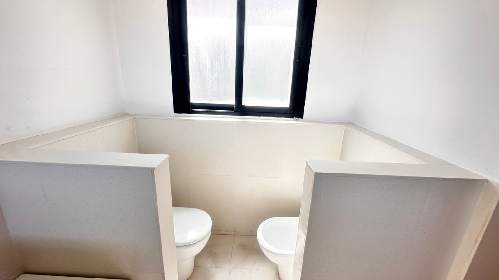 3 soveværelse Penthouse til leje i Denia med swimmingpool garage - € 1.400 (Ref: 9106140)