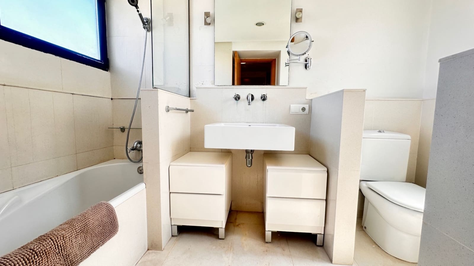 3 soveværelse Penthouse til leje i Denia med swimmingpool garage - € 1.400 (Ref: 9106140)