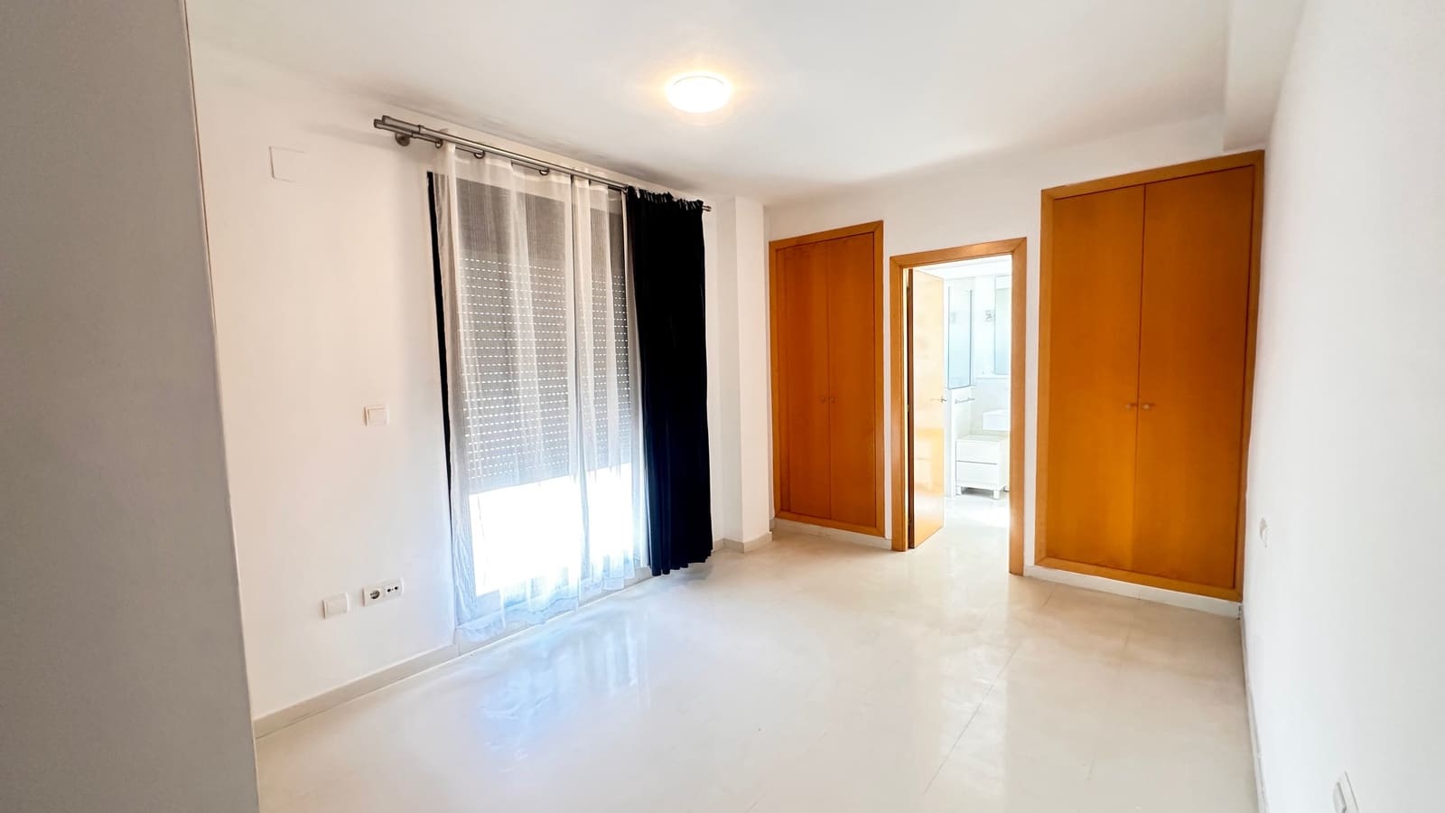3 soveværelse Penthouse til leje i Denia med swimmingpool garage - € 1.400 (Ref: 9106140)
